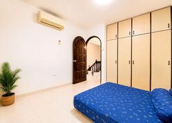 Blk 633 Hougang Avenue 8 (Hougang), HDB Executive #614631741